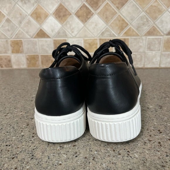 Soul Naturalizer Women’s Topaz2 Black Oxford Lace Up Sneaker Size 10W - Picture 7 of 10